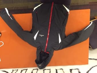 Warm waterproof winter jacket w/ detachable down inner layer 1