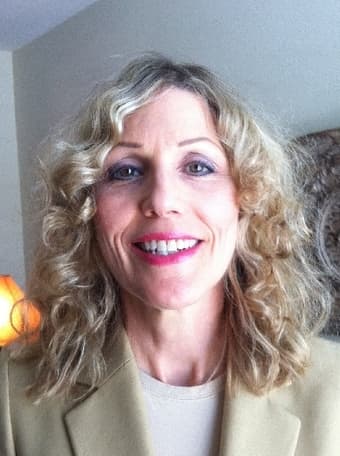 Wanted: Room or Apartment share with another woman 1