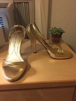 Chinese Laundry strappy gold heels, size 6 1