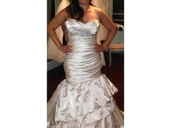 KENNETH POOL - Romantic Wedding Dress 1