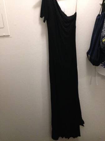 Black Formal Dress ($15) 1