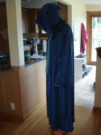 Blue Sorcerer Robe 1