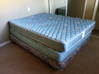 Free sofa and mattress 3