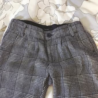 Women's Houndstooth Pants For $5 3