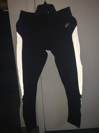 nike gym pants $15 and pink coach wallet $15 OBO 4