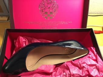 Beautiful pumps, never worn, $40 1