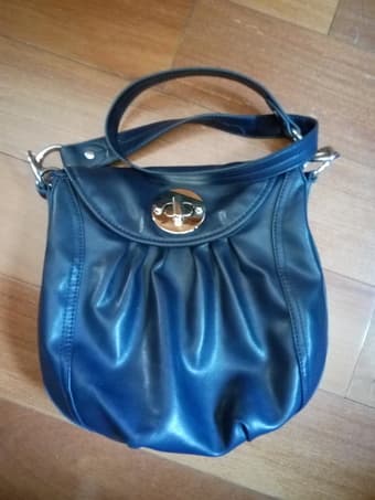 Cross body purse: $10 1