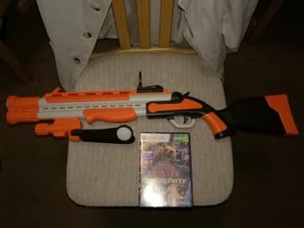xbox shooting game with gun for $15 1
