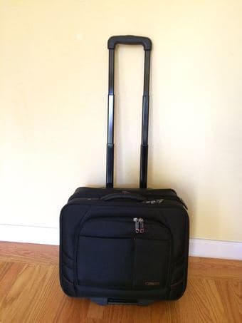 SAMSONITE XENON 2 MOBILE OFFICE for $50 2