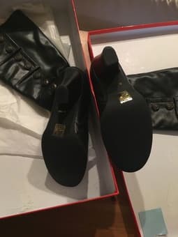 $20 Miz Mooz leather women's boots 8.5 (never worn) 1