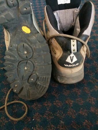 Vasque gortex hiking boots  7.5 1