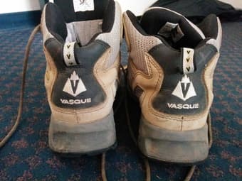 Vasque gortex hiking boots  7.5 2