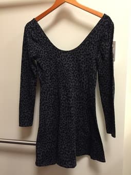 Selling Women's Dresses, Tops, Bottoms, and Running Shoes! 4