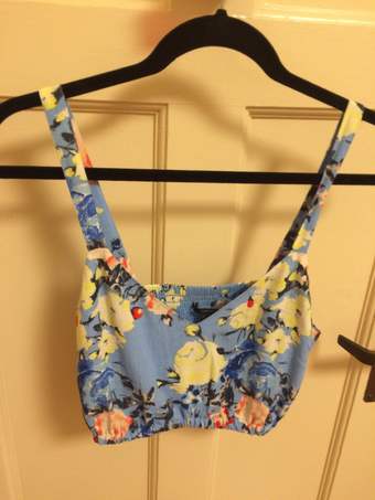 Women's clothing (Never worn) 3