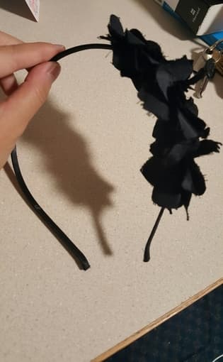 J. Crew black headband  ($5) 1