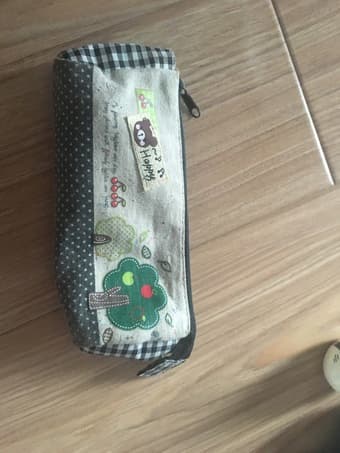 Clip-on Earrings,  pencil case，wallet 3