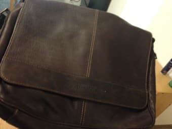 Kenneth Cole Reaction Messanger bag 1