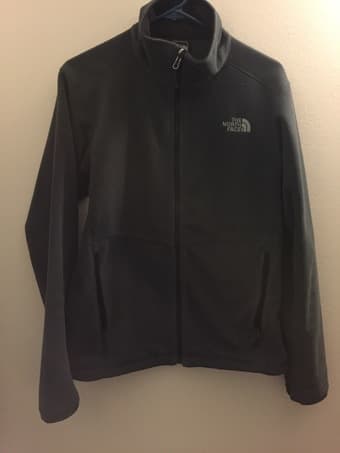 THE NORTH FACE Men's Khumbu 2 Fleece Jacket (Men's Small) - $45 1