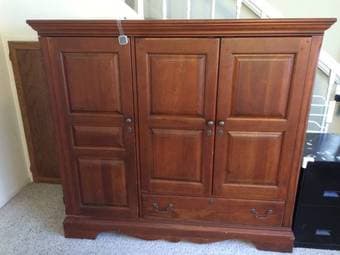 FREE NICE CABINET/ENTERTAINMENT CENTER 1