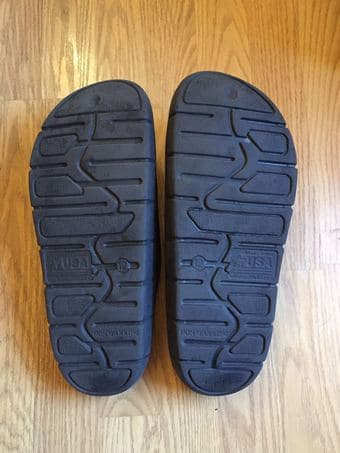 Brand New Classic Clogs Size 12 - $4 2