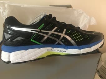 Men's basics running shoes 9.5 3
