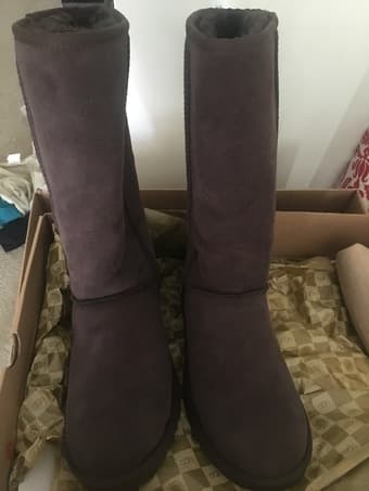 Ugg boots 7.5 new 2
