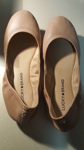 Brand new LUCKY BRAND flats $25 1