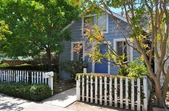 $1120/month private room in a 4BR house in College Terrace / Palo Alto 1