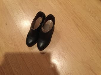 Clarks black leather ankle boots 3
