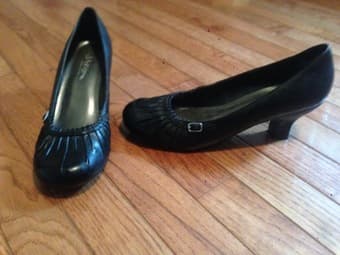 Heels size 8.5 2