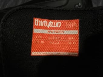 Selling brand new snowboard boots! Men's Sz 10 4