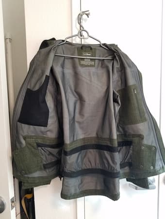 L.L. Bean Traverse hardshell ski/snowboard jacket 2