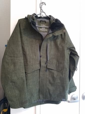 L.L. Bean Traverse hardshell ski/snowboard jacket 1