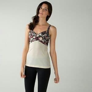Lululemon Butterfly Wrap Yoga Tank, Size 8 Brand New (with tags) 3