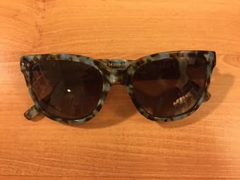 Heart & Soleil - Jackie Wayfarer Frame (never worn!) 3