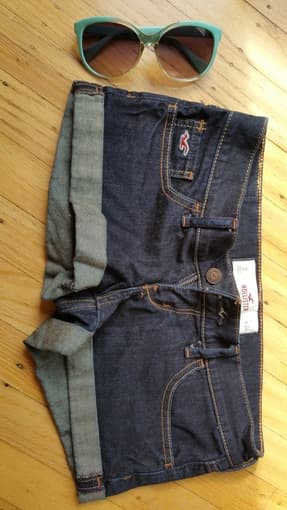 Shorts (like new), Hollister 1