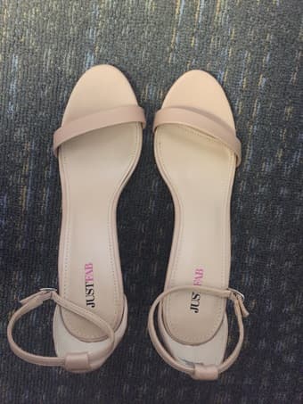 NEW Nude Heels (Size 9) 2