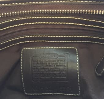 Coach Signature Purse 3