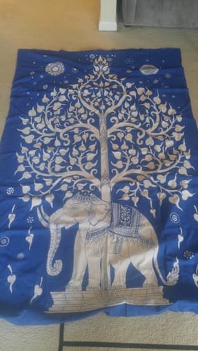 Blue/White Large Tapestry 1