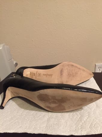 NWOT Neiman Marcus Eel-skin Black Low heel shoes 8 2