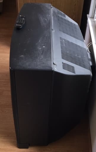 Free 40" Panasonic TV 2