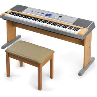 Digital Piano for sale - Yamaha Portable Grand DGX-620 1