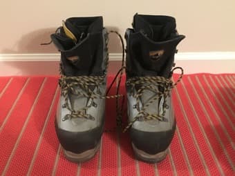 Mountaineering Boots for Sale! LaSportiva Baruntse 44.5! 2
