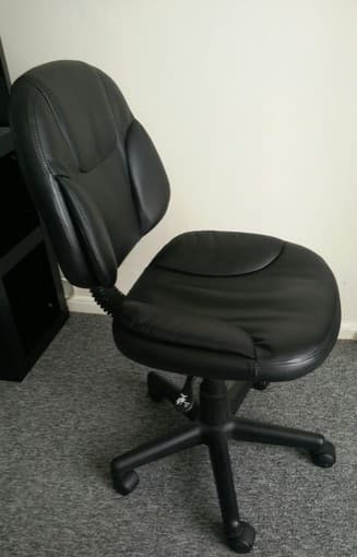 Computer chair 1