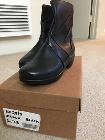 [new] women's short boots size 7.5 1
