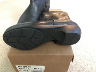 [new] women's short boots size 7.5 2