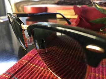 RayBan Classic Clubmaster (black frame) NEW (selling asap for discount 2