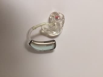 FOUND: hearing aid 1