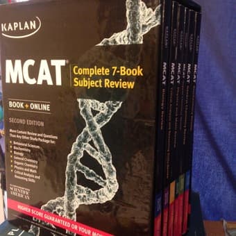 MCAT Kaplan Review Books 1