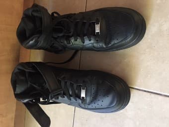 Men's shoes- size 13 excellent condition 1